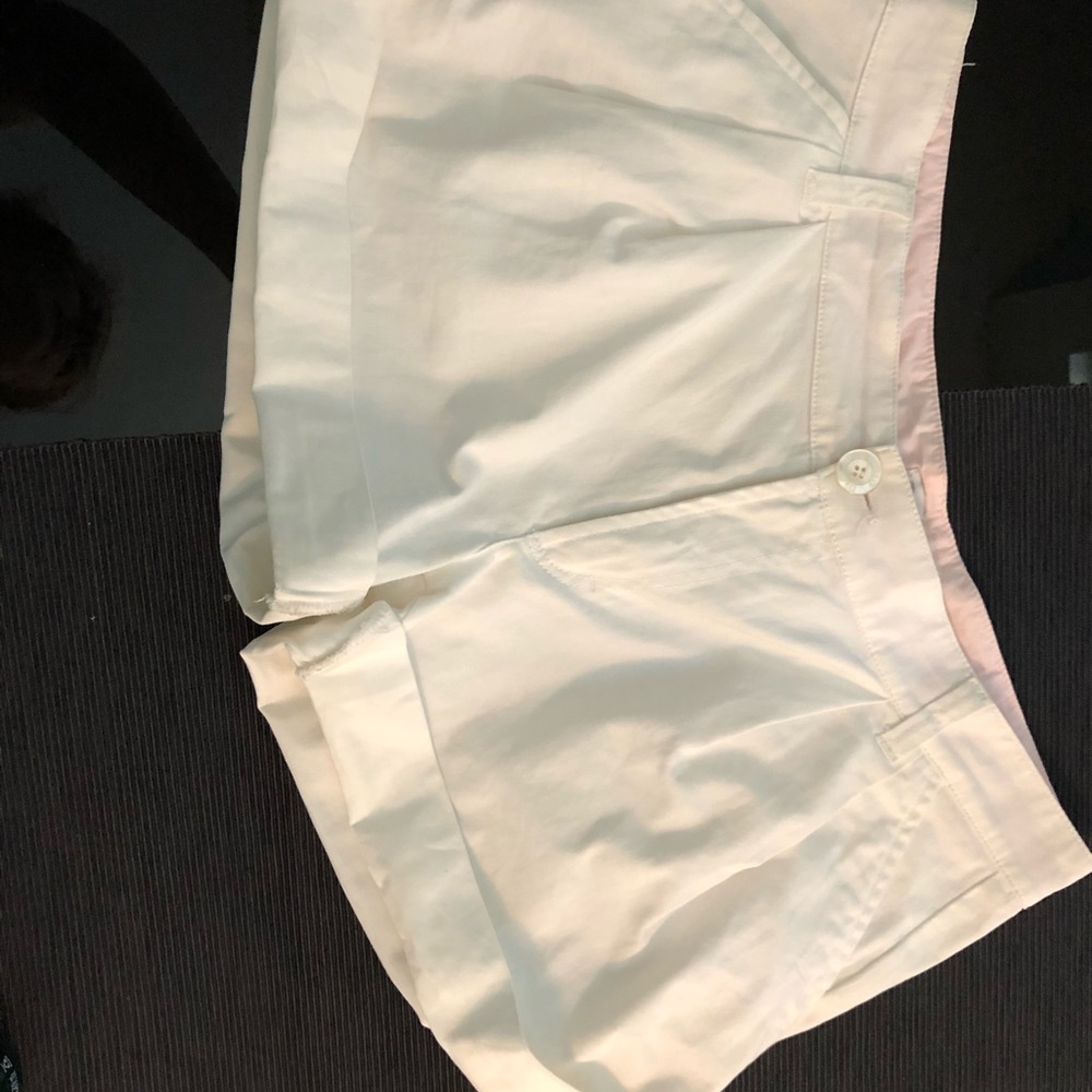 D&G Short - Picture 2 of 6